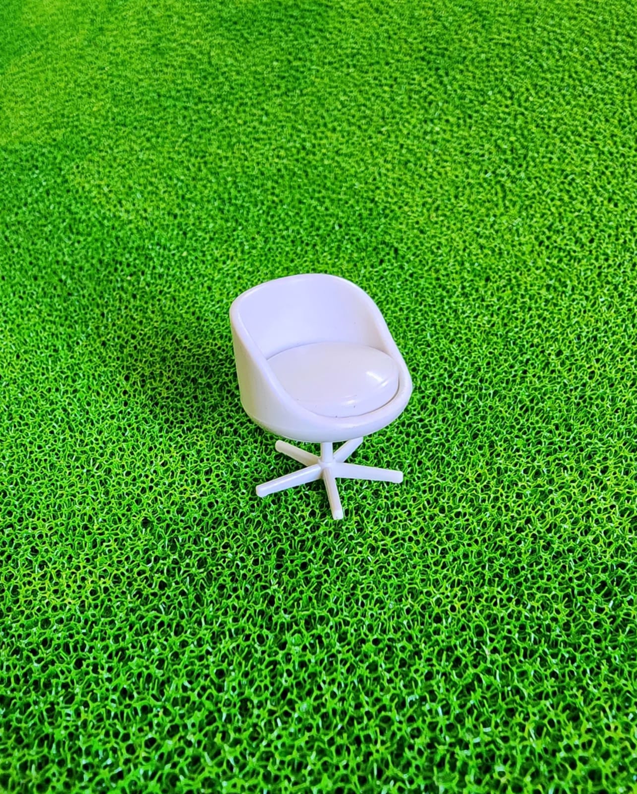 Chair 04-25